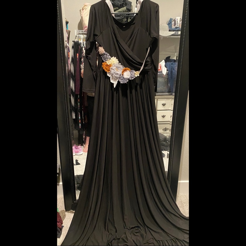 Black Photo Shoot Maternity Dress